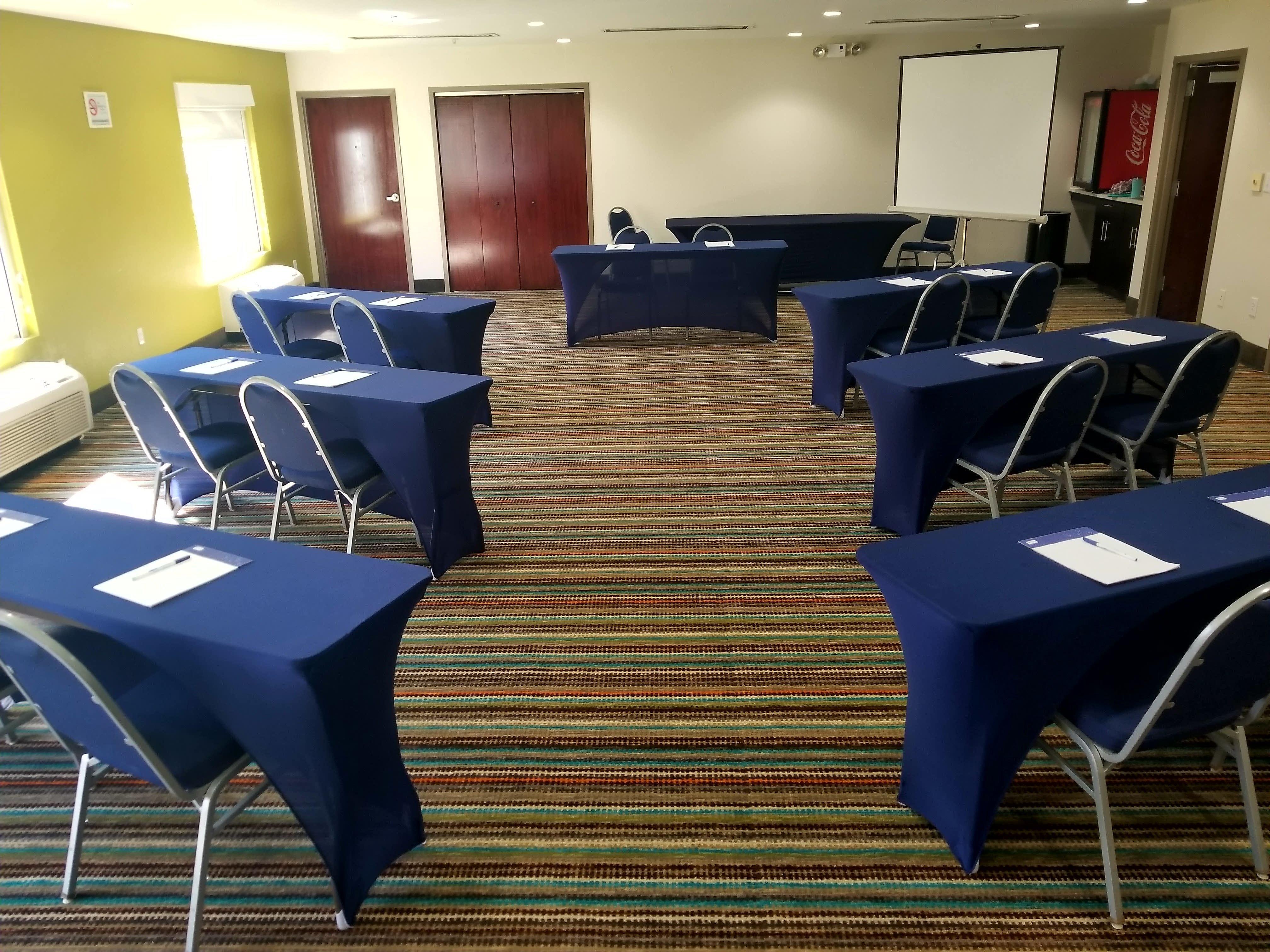 Holiday Inn Express Hotel & Suites Mebane By Ihg מראה חיצוני תמונה