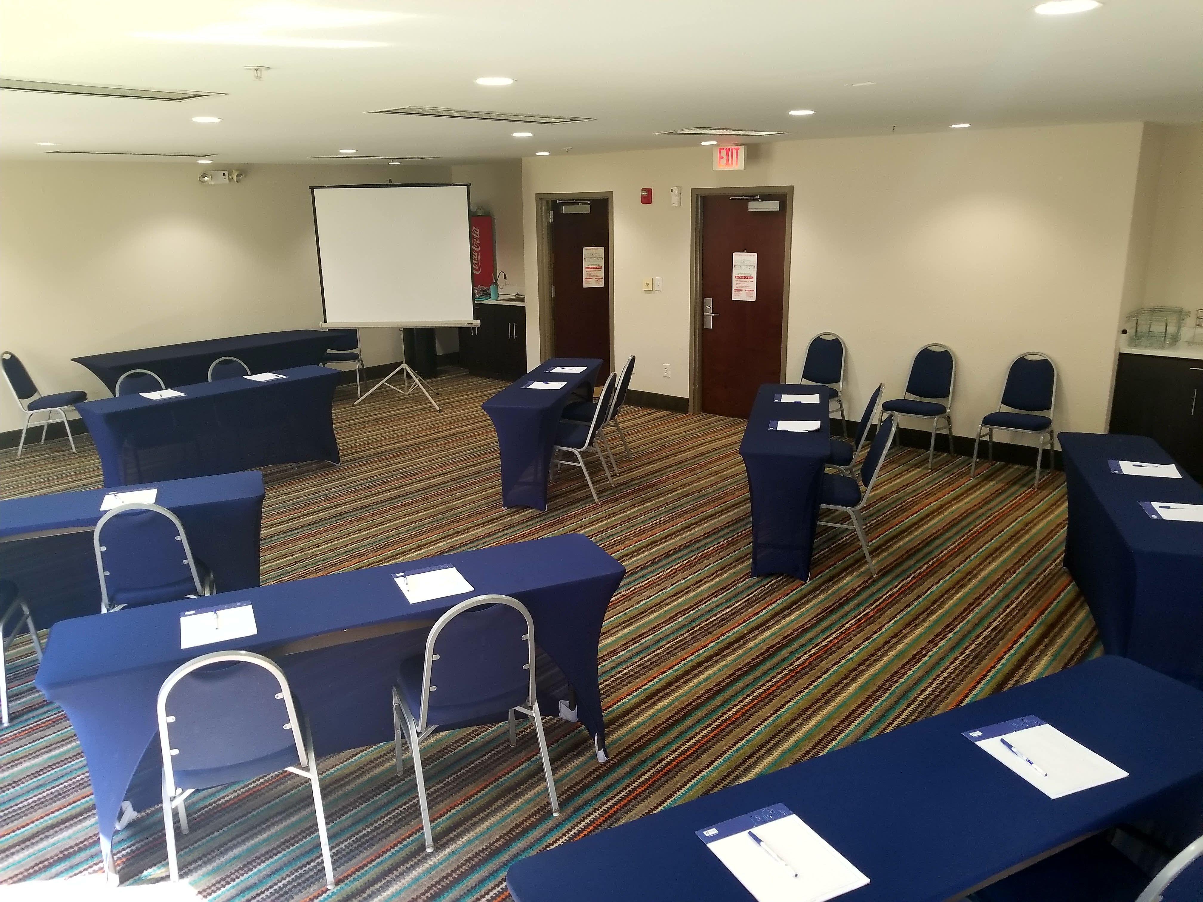 Holiday Inn Express Hotel & Suites Mebane By Ihg מראה חיצוני תמונה